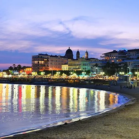Проживання в сім'ї Havre De Paix A Saint-raphael, Сен-Рафаель