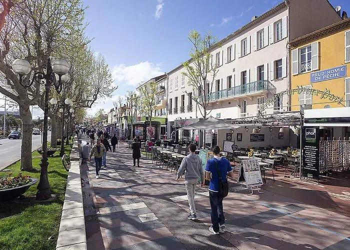 Havre De Paix A Saint-raphael, * Сен-Рафаель